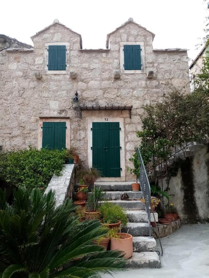 Apartment Hortenzija Baška Voda Dış mekan fotoğraf