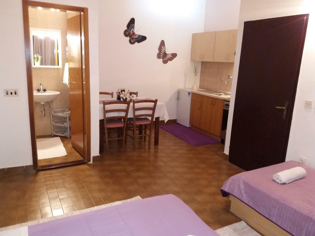 Apartment Hortenzija Baška Voda Dış mekan fotoğraf